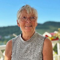 Unni  Halsvik